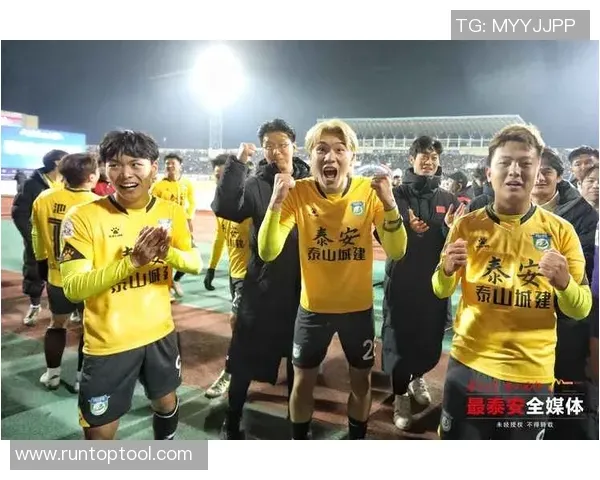 日本职棒：乐天金鹫签下新秀投手三桥虎之介，合约中包含了 2027 年挑战 MLB 的条款